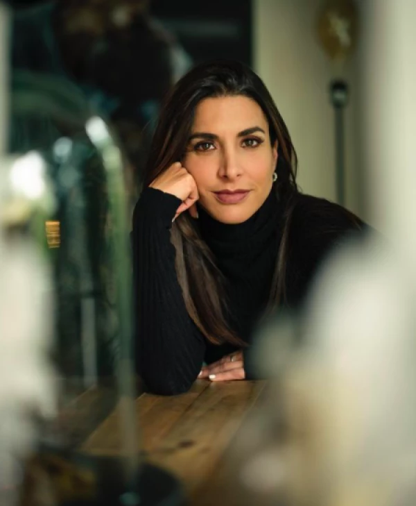 Verónica Toussaint.