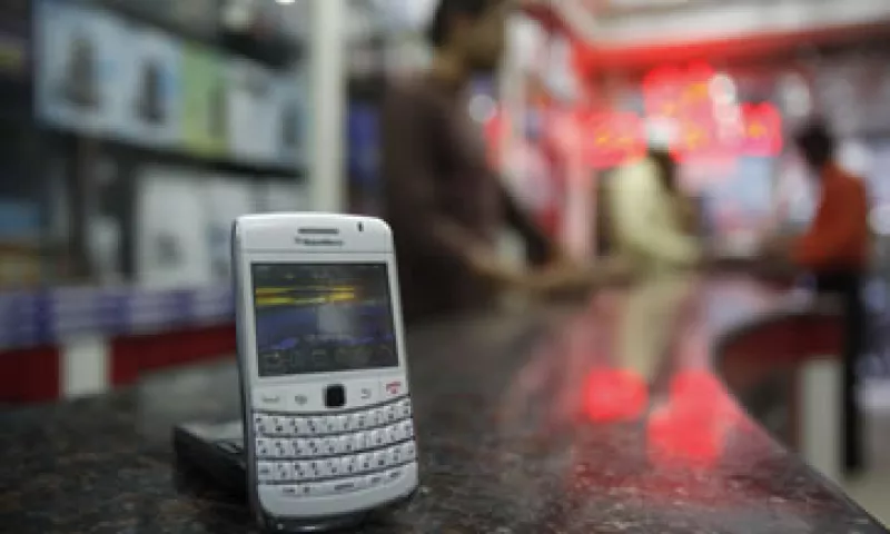 RIM declaró que trabaja para restaurar el servicio normal lo más pronto posible. (Foto: AP)