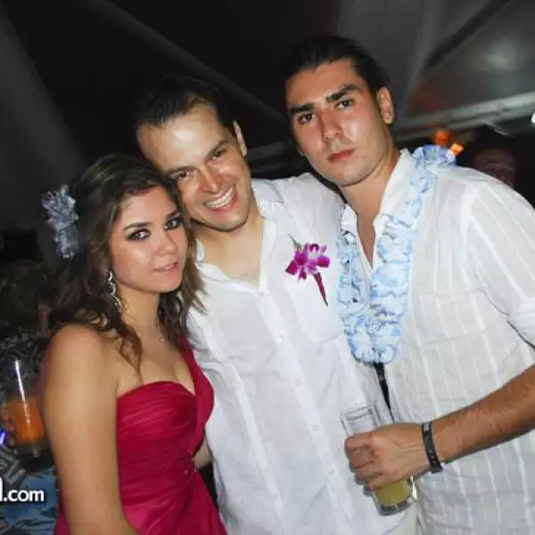 Irlanda Aceves,Oliver Muñiz y Juan Aceves