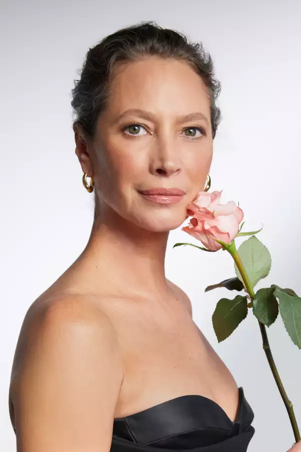 christy-turlington-lancome.jpeg