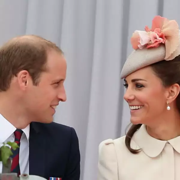 La pareja se casó el 29 de abril del 2011, marcando hoy su cuarto aniversario.