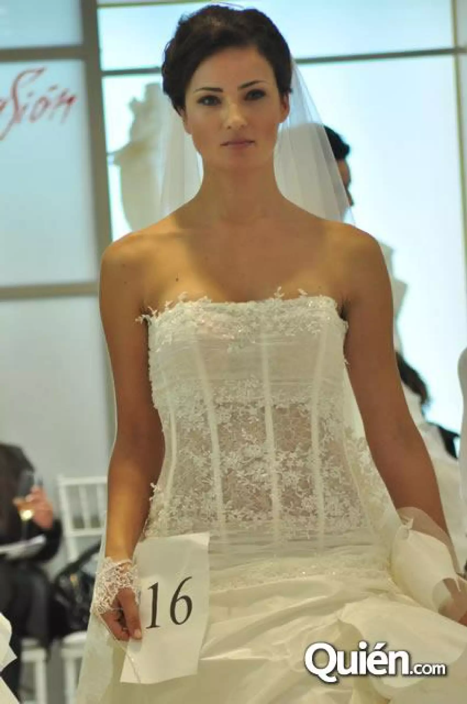 Desfile de Vestidos de Novia