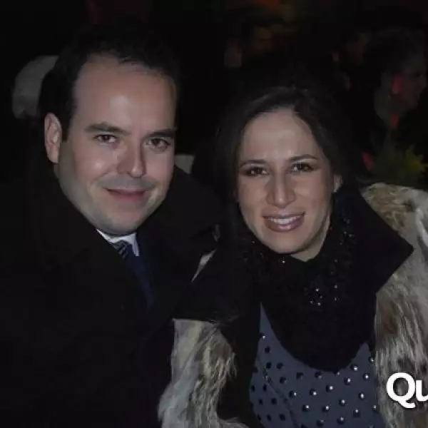 Civil Victor y Mayela