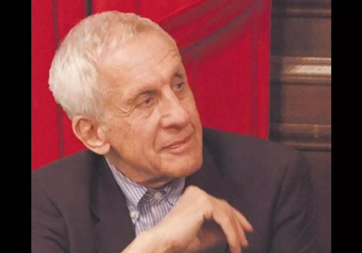 Kenneth Frampton