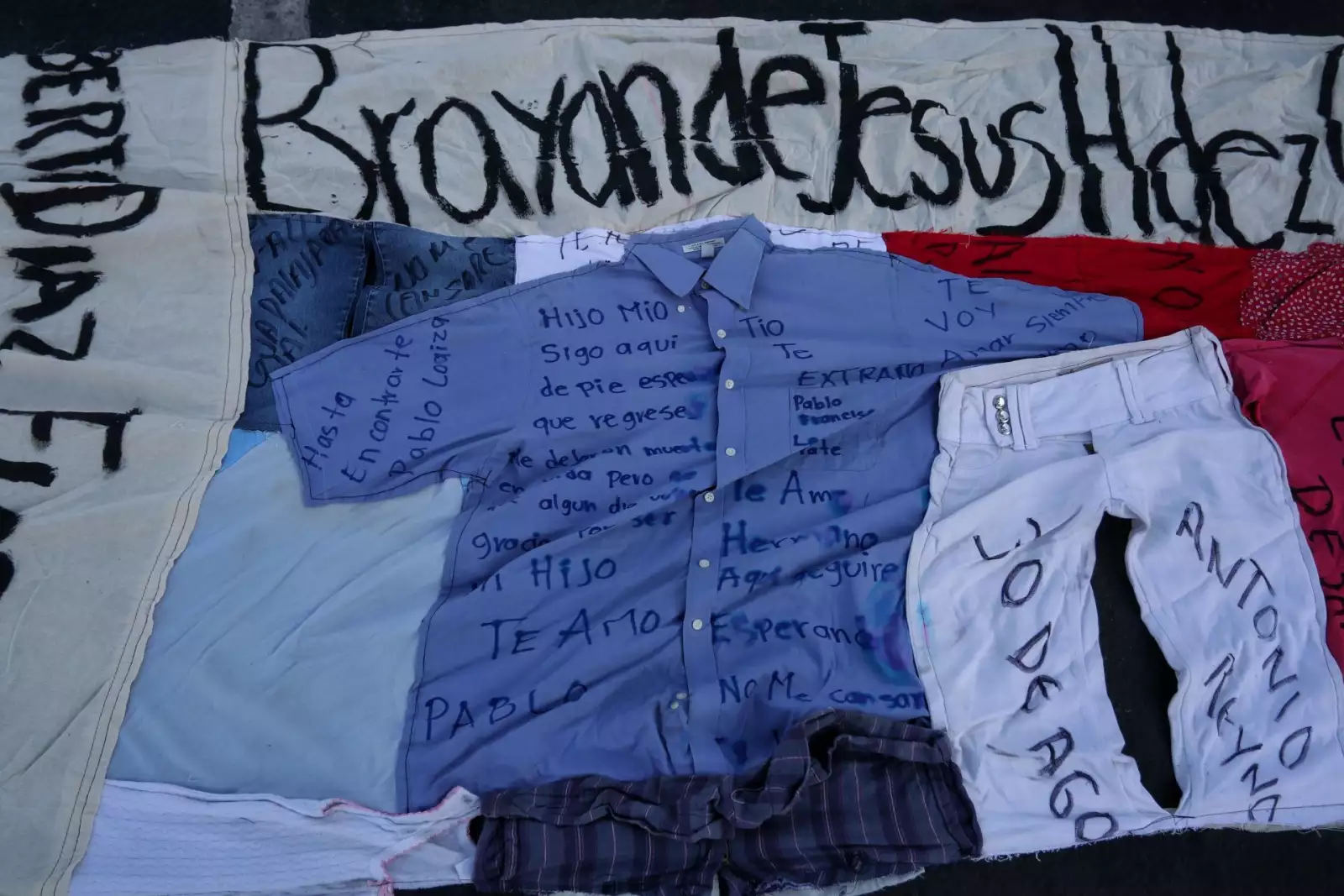 Fosas clandestinas en Palacio Nacional