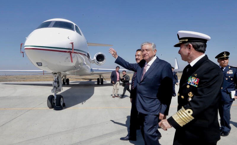 santa lucía AMLO