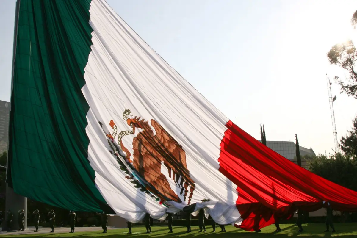 dia de la bandera 24 de febrero 