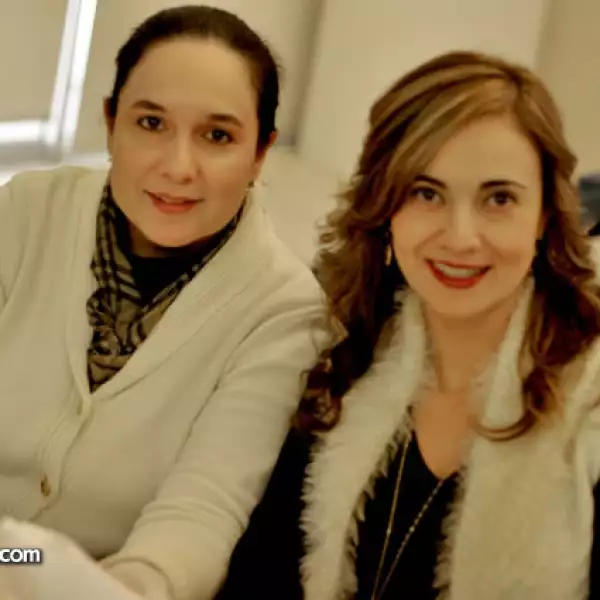 Lilia Villarreal y Abril Pérez