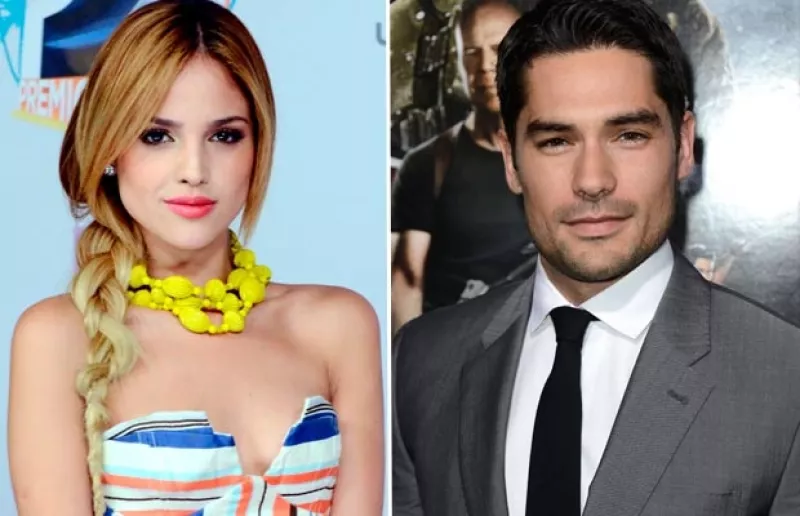 En el programa de espectáculos "Ventaneando" se aseguró que la actriz mexicana tiene una relación con el atractivo actor, con quien trabajó en la serie "From Dusk Till Down".