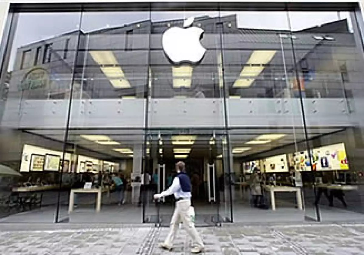 En el último trimestre Apple incrementó su venta de computadoras personales. (Foto: AP)
