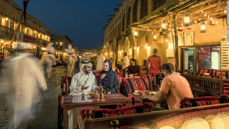 Visitar Qatar durante el Ramadán, cuando la ciudad cobra vida por la noche.