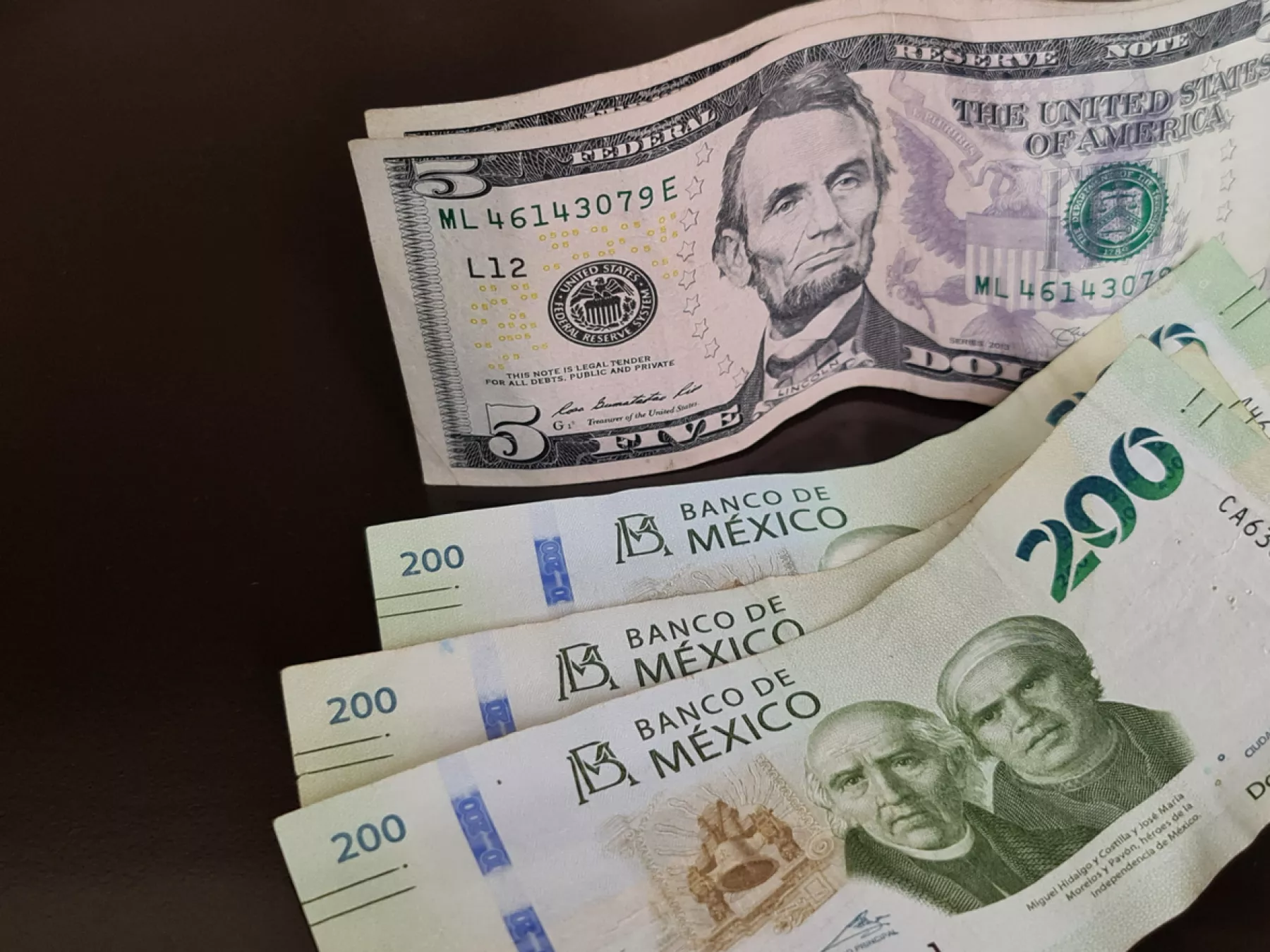México recibe 5,000 mdd en abril