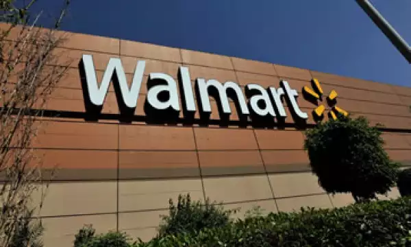 Walmart registró una baja de 3.1% en su ventas de julio.  (Foto: Reuters)