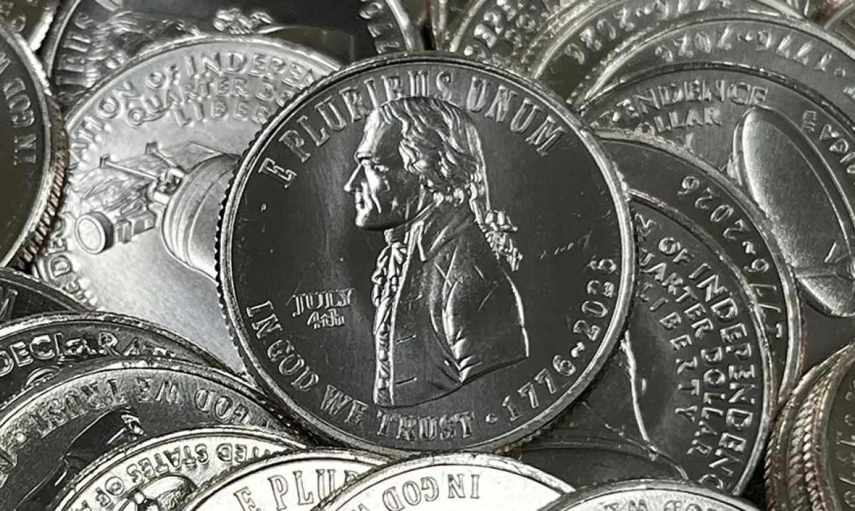 eu lanza monedas conmemorativas por su independencia
