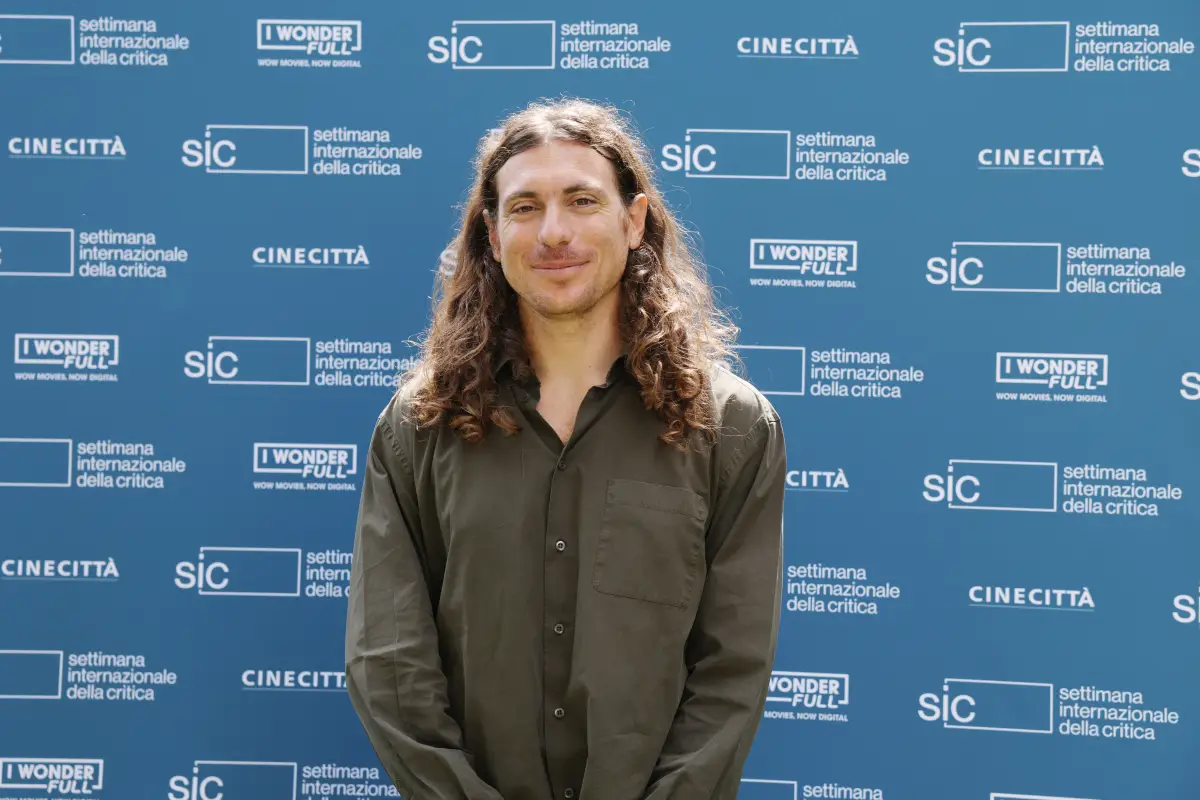 Giulio Bertelli debuta como director con Agon en el Festival de Cine de Venecia. 