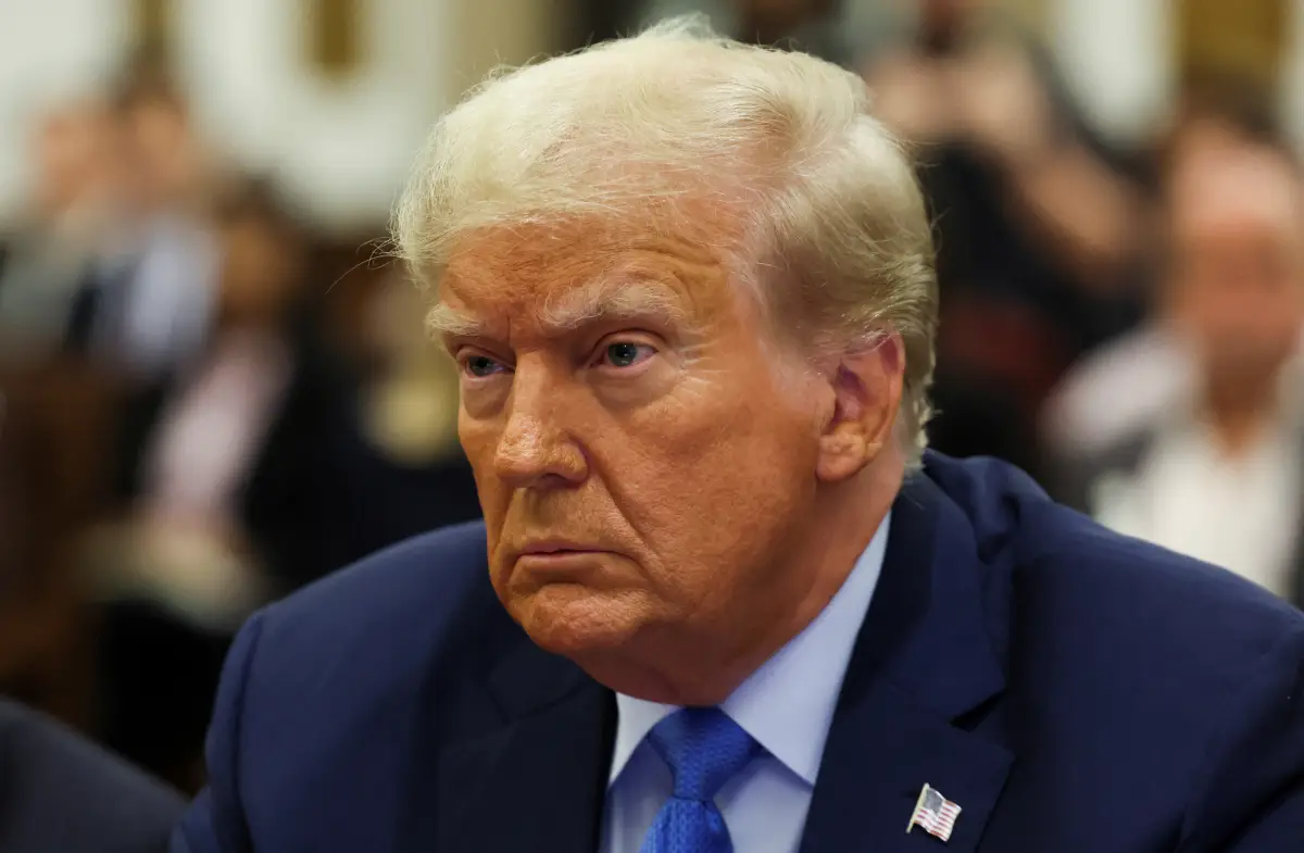 El expresidente de los Estados Unidos, Donald Trump, asiste al juicio por fraude civil de la Organización Trump, en la Corte Suprema del Estado de Nueva York, en el distrito de Manhattan de la ciudad de Nueva York, Estados Unidos el 6 de noviembre de 2023.