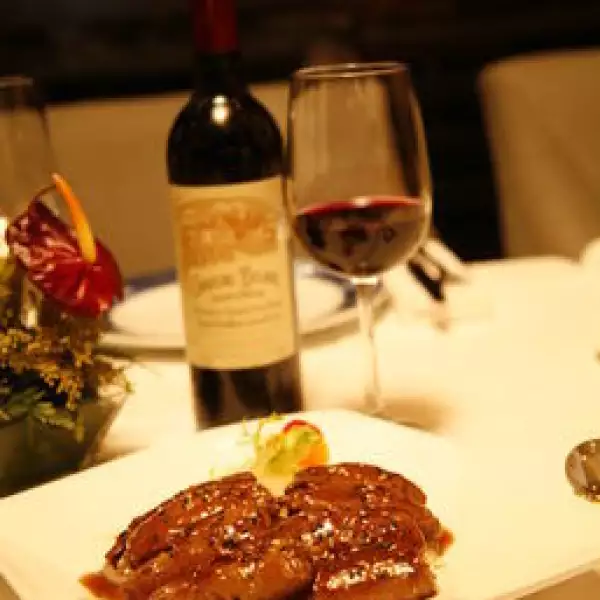 Espirales de res rellenos de hongos shitake confitados