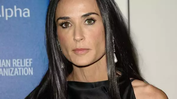 Demi Moore.