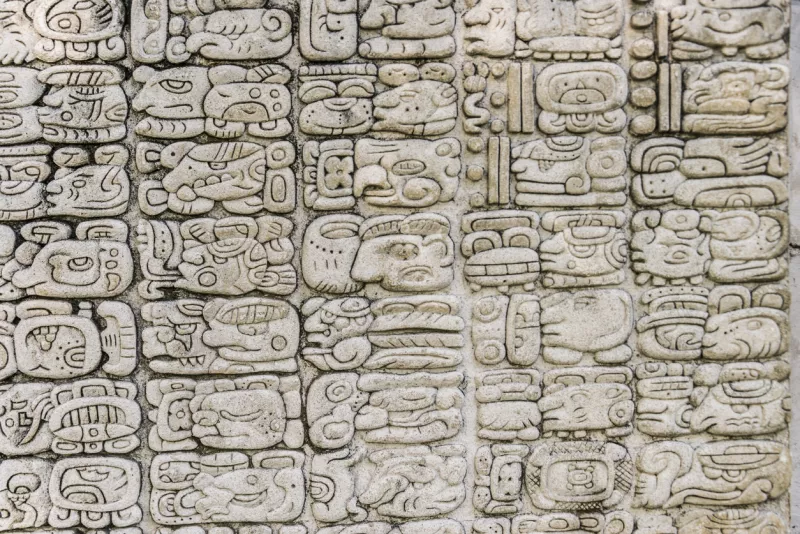 Maya Arqueologia