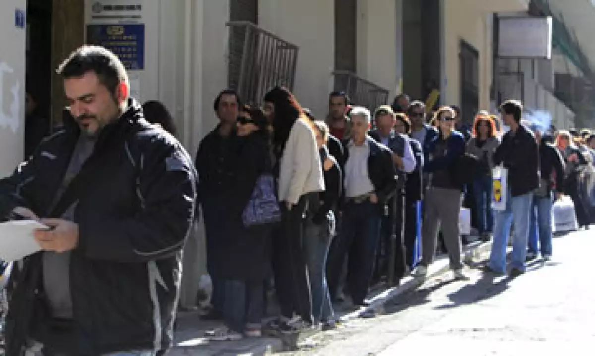 El desempleo ha saltado a más de 16%, muy por encima del promedio del 10% de la zona euro y los jóvenes son los más golpeados. (Foto: AP)
