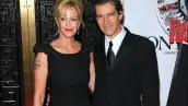 En mayo de 1996 Antonio Banderas y Melanie Griffith unieron sus vidas en Londres. Desde entonces están juntos.
