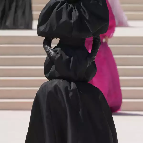 Balenciaga HC F26 048.jpg