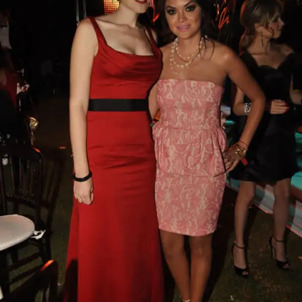 Lore Mendoza y Sigrit Jiménez