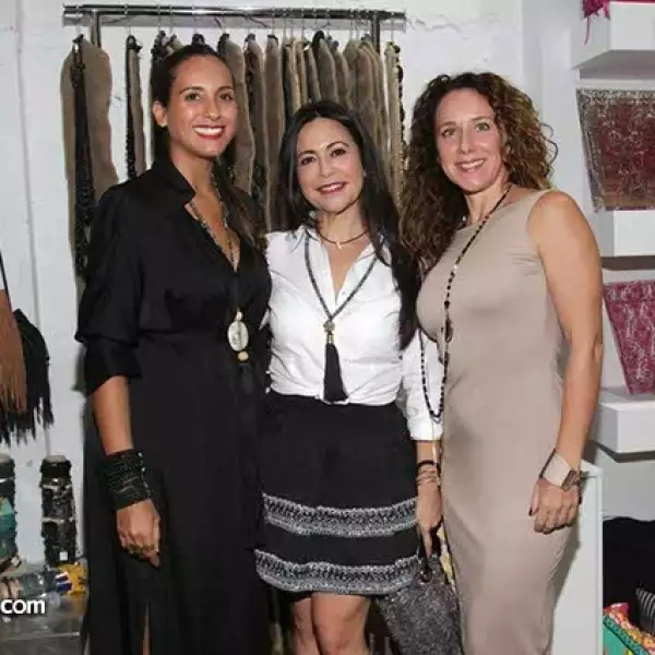 Eriza Peña,Leila Chávez y Michelle Enríquez