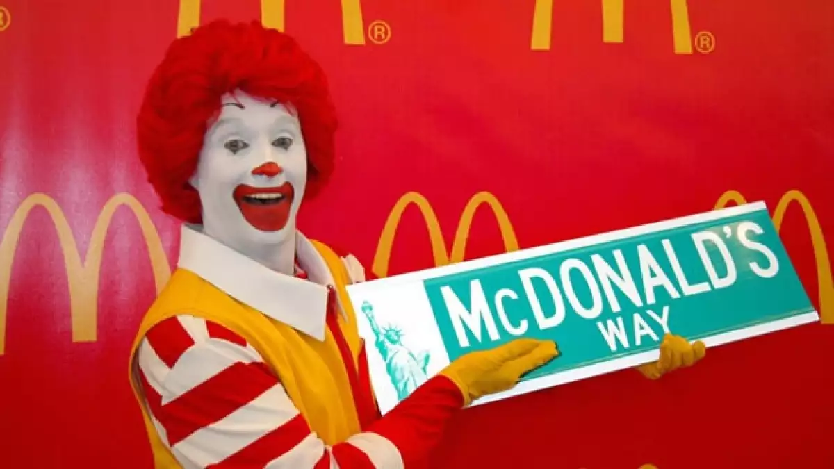 ronald mcdonald comida rapida mc donalds
