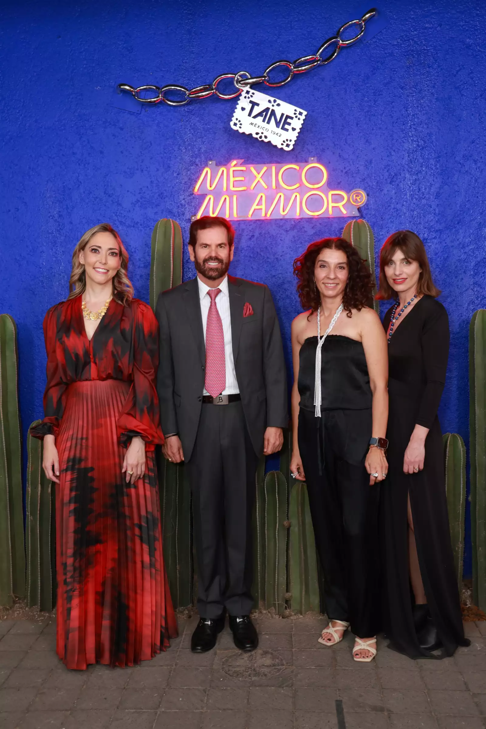 Michelle Pell , Alejandro Baillères, Maca Sotelo y Rocio Bilbao