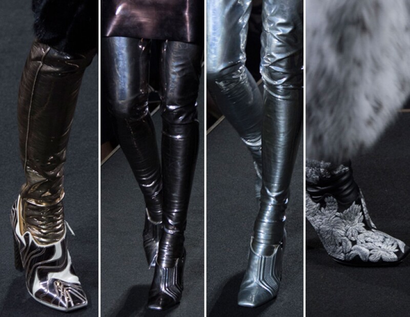 Así como en Dior, Fendi estilizó sus creaciones con botas kilométricas.