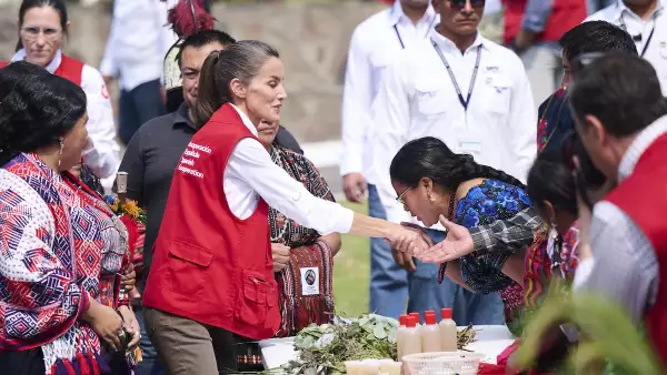 Reina Letizia de España de gira de trabajo por Guatemala