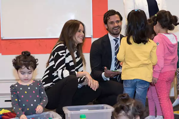 Los príncipes siempre se han mostrado interesados en los problemas de la niñez.