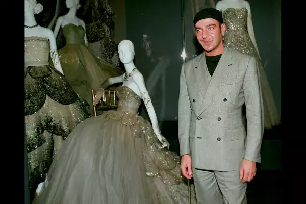 Soirée Des 50 Ans De Dior Au Metropolitan Museum