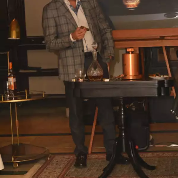 Héctor Habid -Somelier