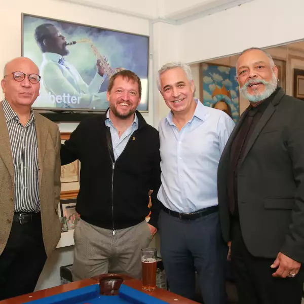 COMIDA LOS PERGAMINOS 2021