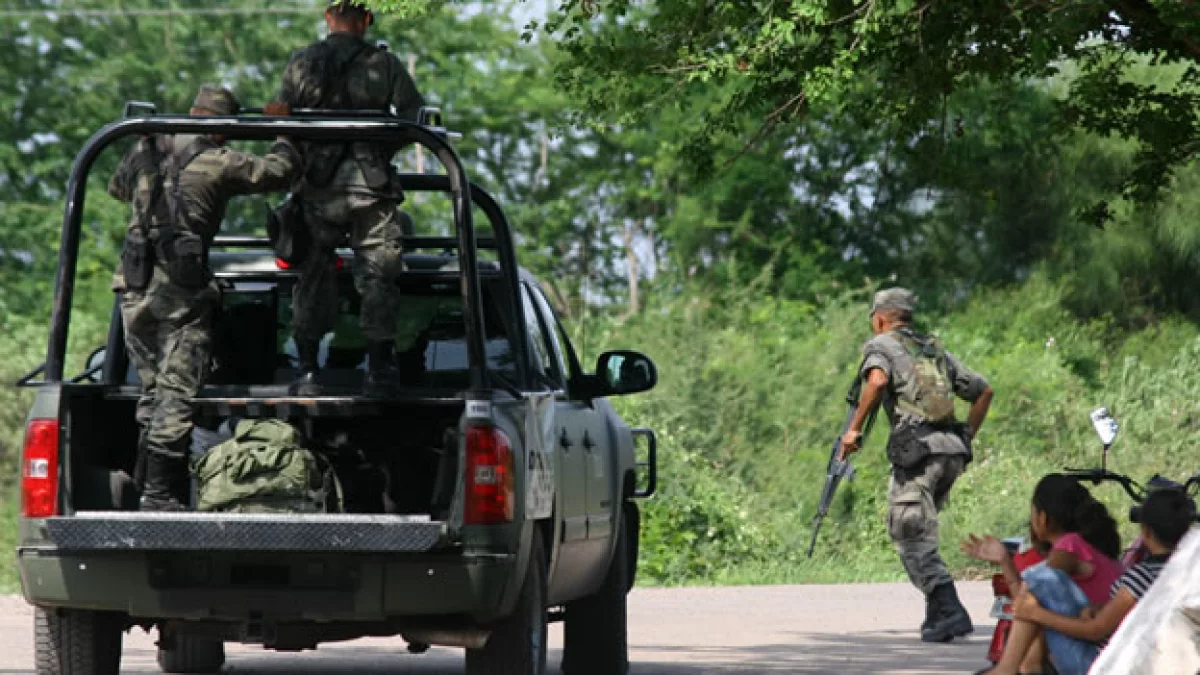 n la comunidad de El Quemadito efectivos del ejército mexicano realizaron acciones como parte del operativo conjunto Culiacán-Navolato.