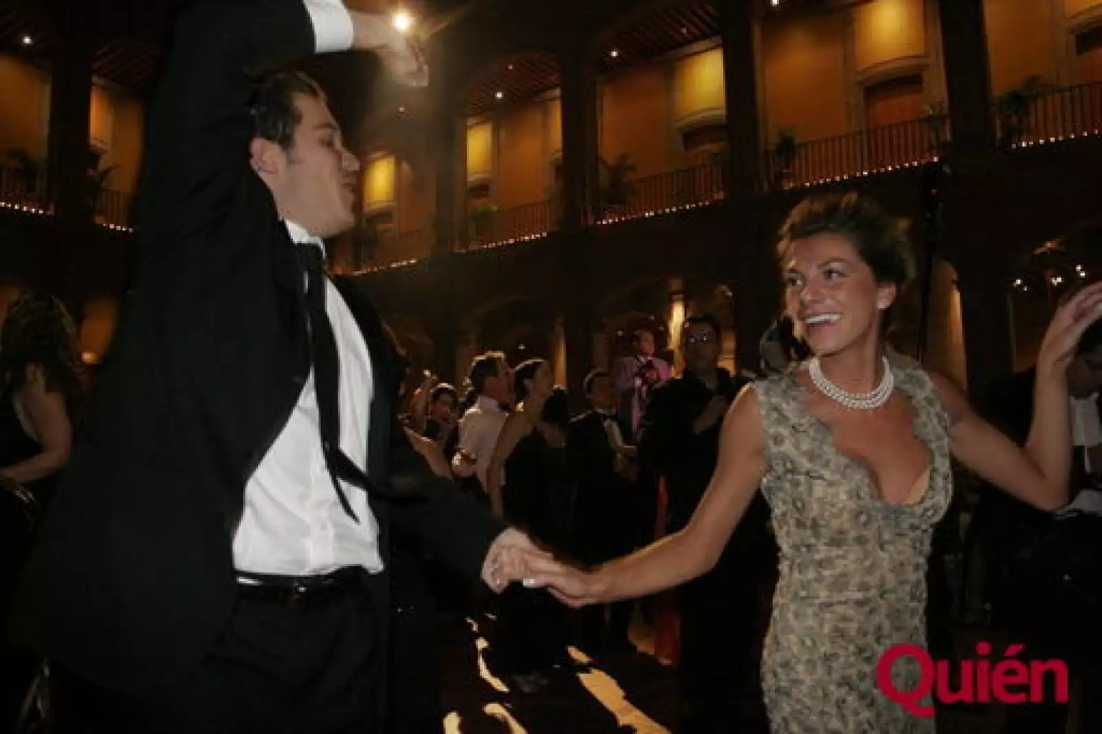 Fernando Ezquivel, Tay Xacur