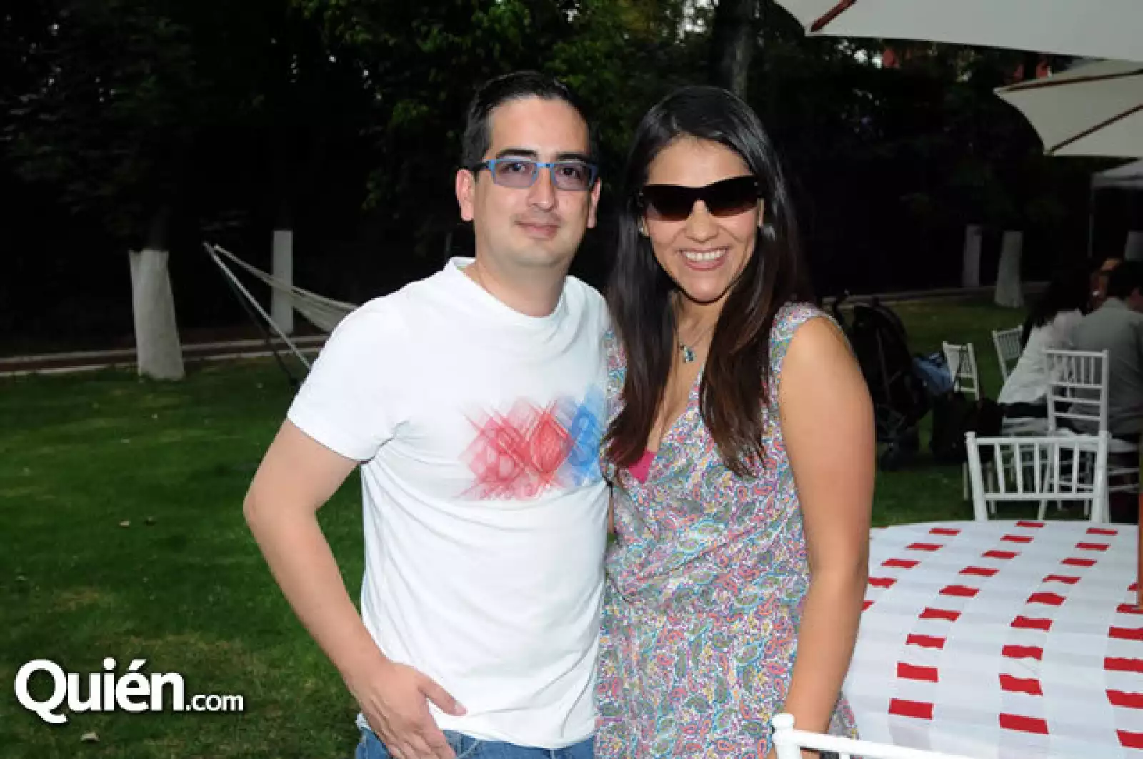 Mónica Salinas,Omar Marínez