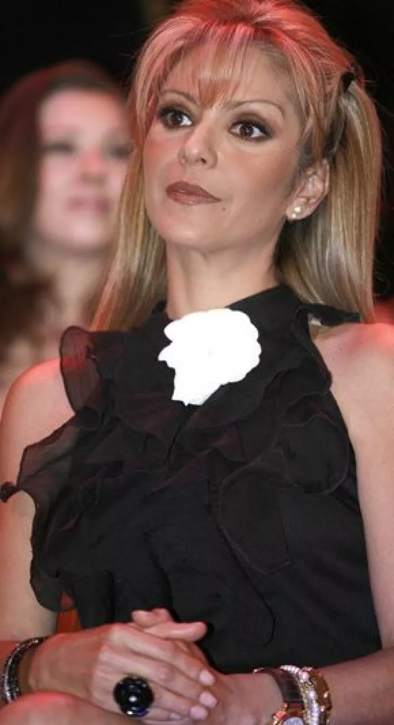 El día de hoy se ofreció una misa de cuerpo presente en la agencia funeraria de Santa Fe donde se encuentran los restos de la mamá de la actriz.