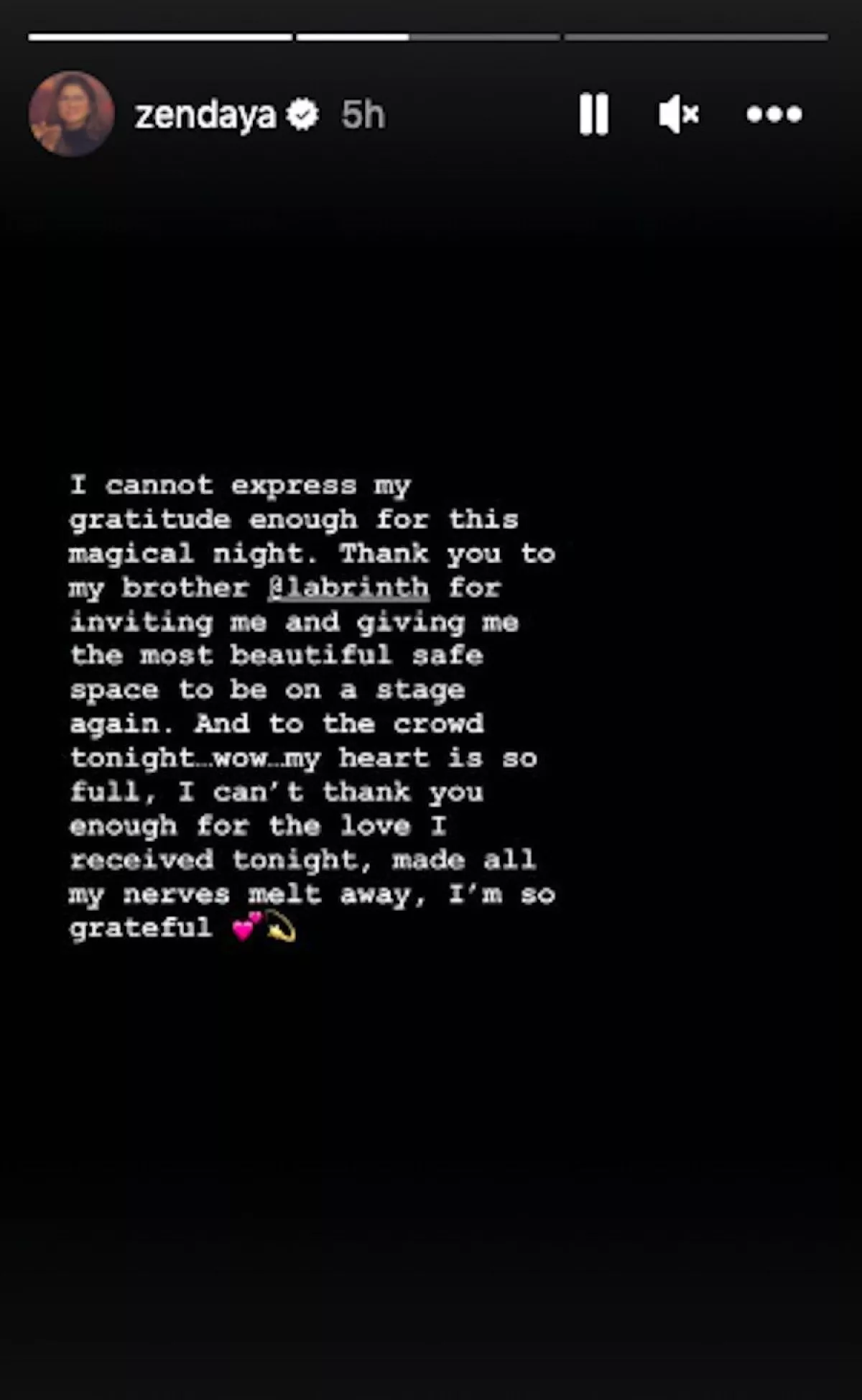 Zendaya agradece a sus fans por el apoyo en su presentación en Coachella. 