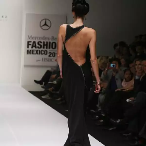 Desfile Alberto Rodríguez