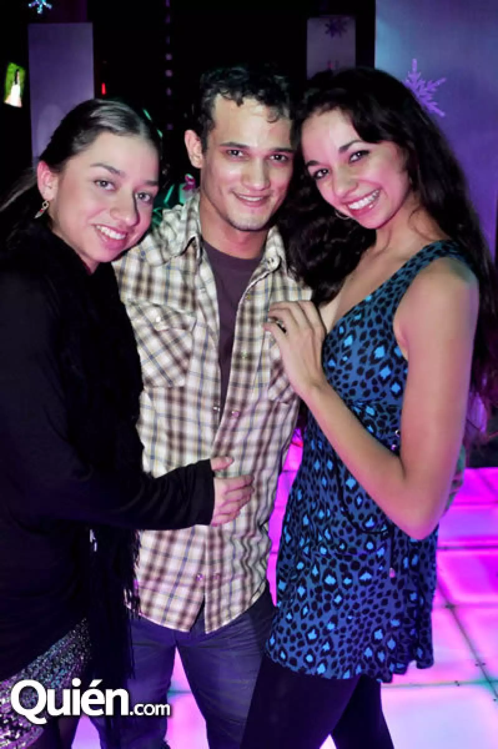 Deborah Rodríguez,Ángel Laza y Carolina Okolova
