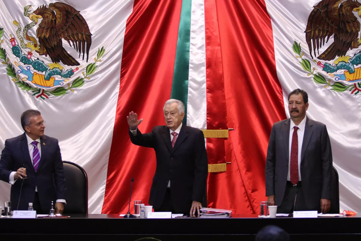 El director de la CFE compareció esta tarde ante la Cámara de Diputados.