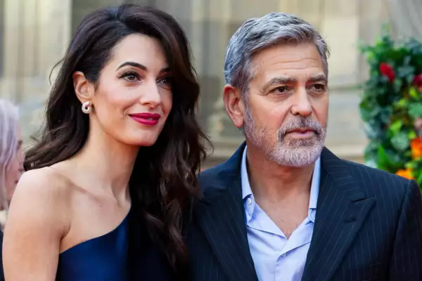 George And Amal Clooney in Edinburgh To Receive Charity Award