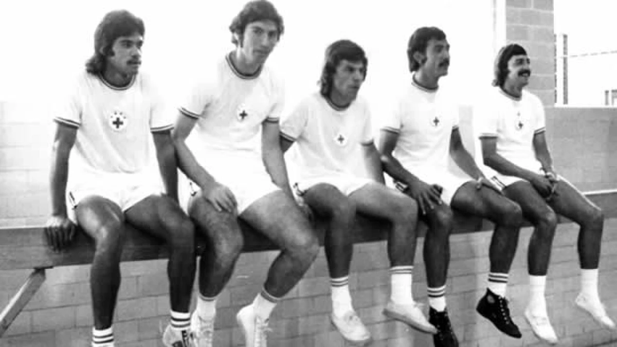 De izquierda a derecha Nacho Flores, Alberto Quintano, Vazquez, Javier ?Kaliman? Guzman y Zonatti