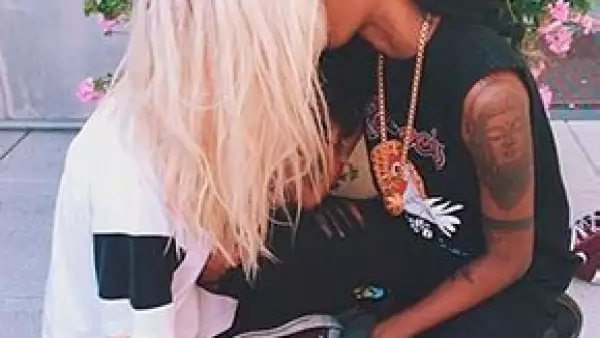 Ninguna de las dos ha expresado si mantienen una relación amorosa, sin embargo, sus redes sociales evidencian que la pasan muy bien juntas.