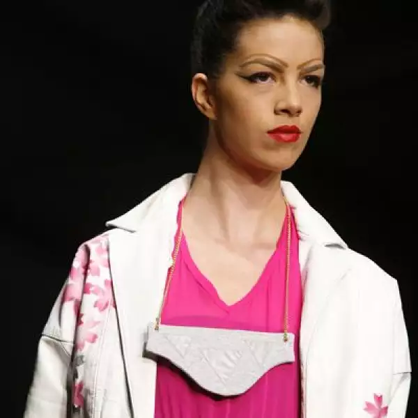 MBDF Pasarela Contempo Busca