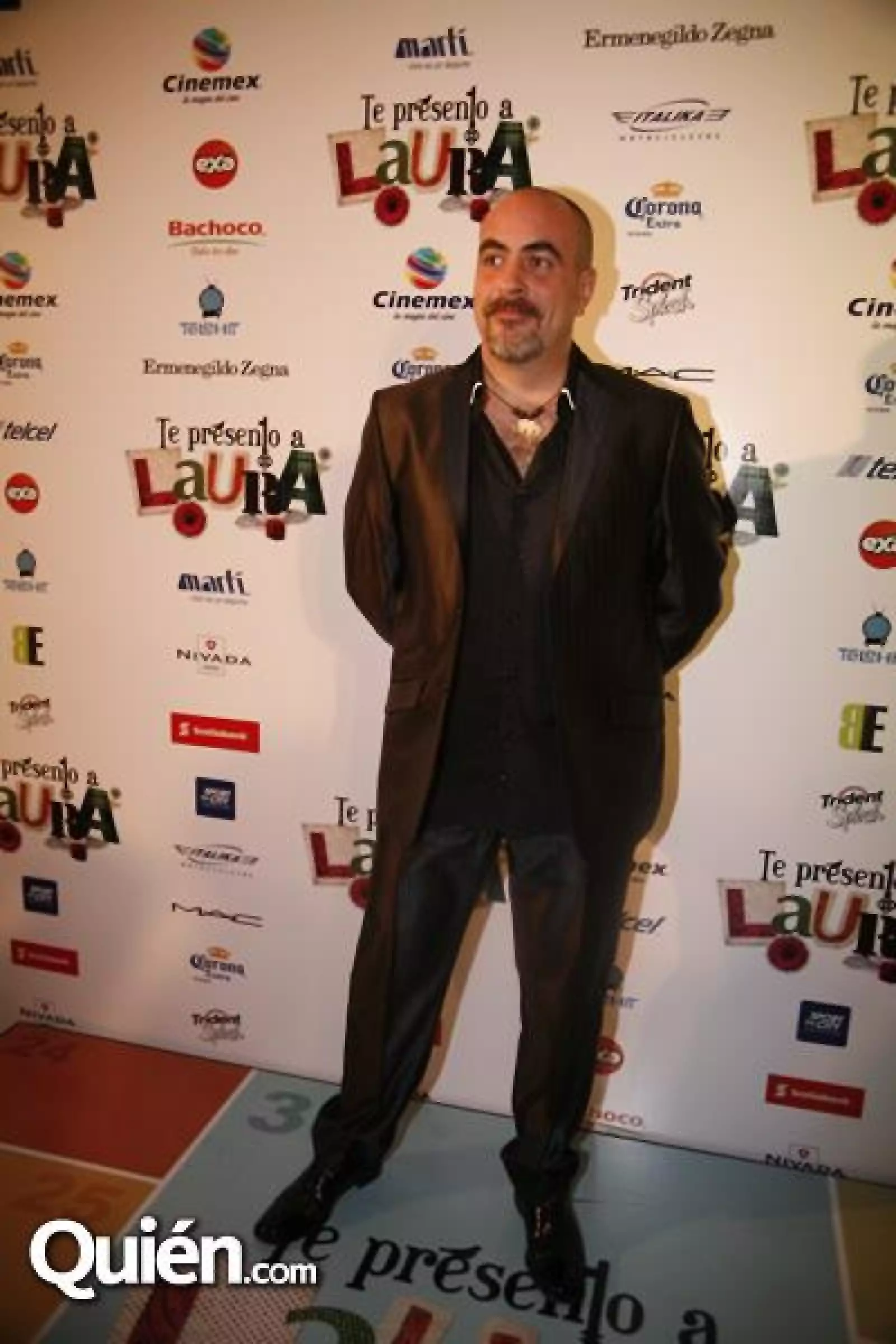 Alfombra  Te presento a Laura