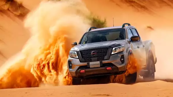 Nissan Frontier PRO 4X